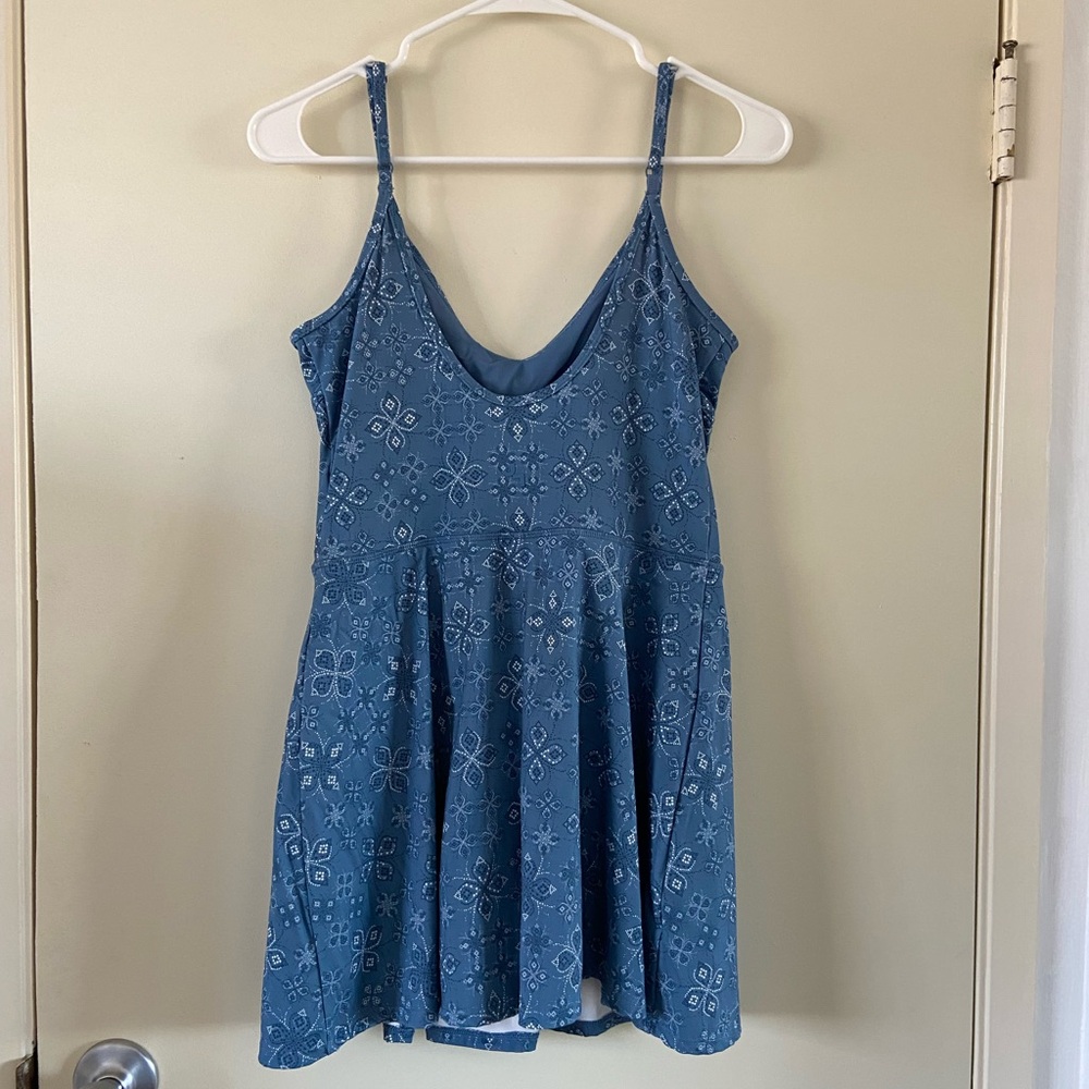 Athletic Blue Patterned Dress - image 2